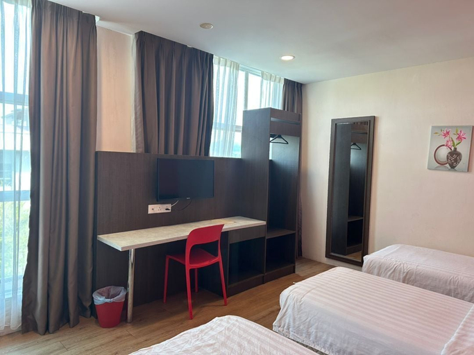 Bedroom 15