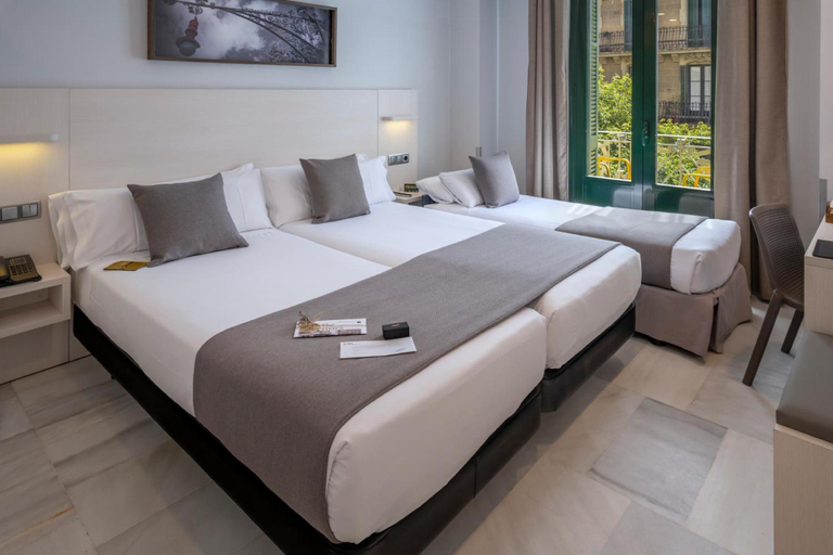 Bedroom 3, Hotel Serhs Carlit, Barcelona