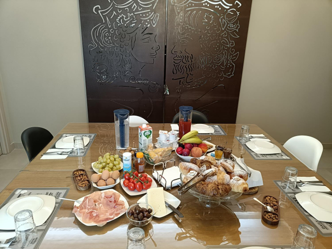 Food & Drinks 5, B&B Sbarco dei 1000 Marsala, Trapani