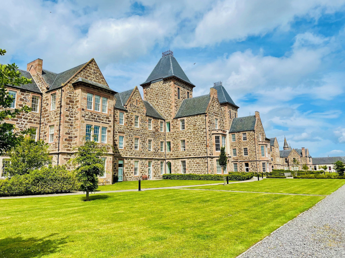 Exterior & Views 2, Great Glen Townhouse, Highland