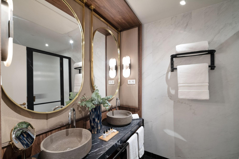 Bathroom 3, Ayre Hotel Astoria Palace, Valencia