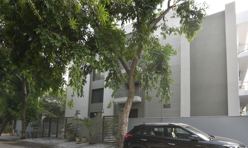 Exterior & Views 2, Treebo Iffco Chowk, Gurgaon