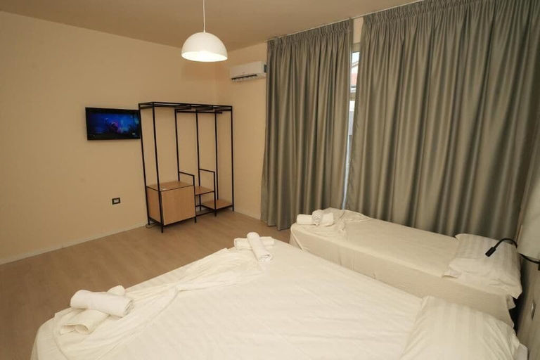Bedroom 2, Sunset Hotel, Durrësit