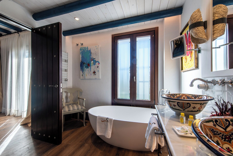 Bathroom 5, Hotel La Malvasía by Kaizen Hoteles, Huelva