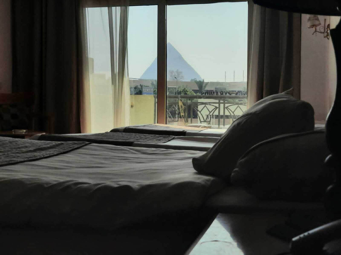 Bedroom 3, A pyramids view, Al-Ahram
