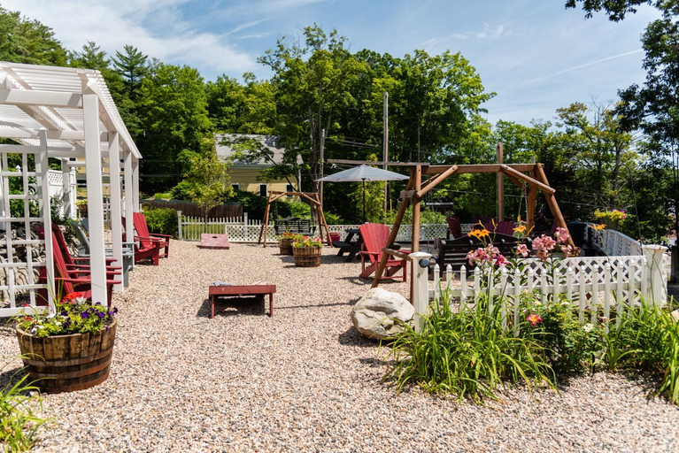 Others 5, Cottage 12 - King Bed Child Loft w Twin Private Bath Kitchenette Pets Allowed Fee applies, Carroll