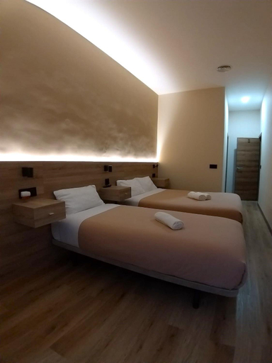 Others 5, OPTIMUS COMFORT Campoamor 101, Valencia