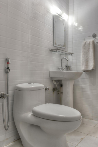 Bathroom 4, Hotel Kamal, Bagmati