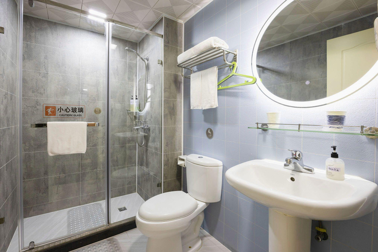 Bathroom 3, Home Inn Neo Beijing West Railway Station North Square, Beijing