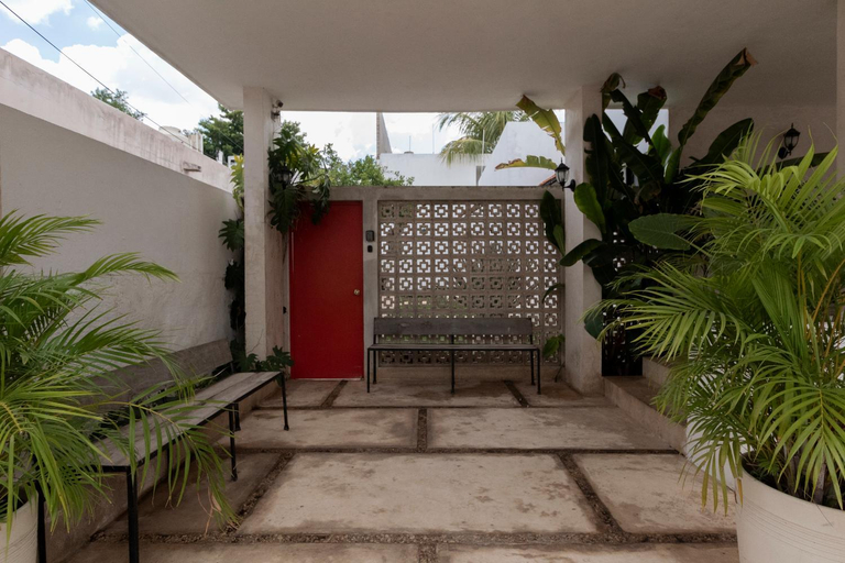 Others 5, Casa Itza, Mérida