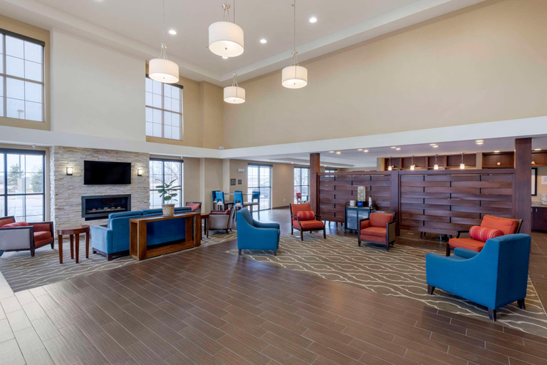 Public Area 2, Comfort Suites and Conference Center, Nobles