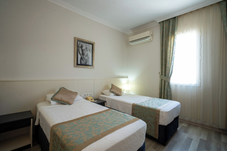 Bedroom 3, Artemis Hotel, Bodrum