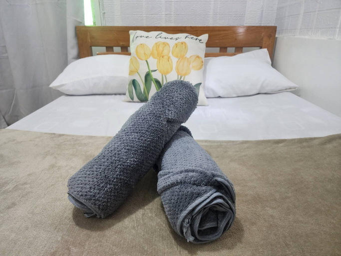 Room 5, Casa Del Chen - Budget-friendly Stay, Aringay