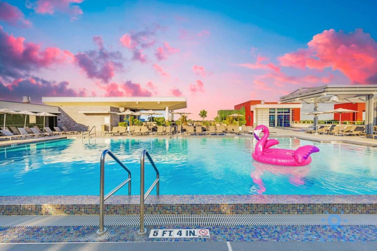 Sport & Beauty 2, Lovely Apartment - Hollywood Beach - Rooftop Pool, Broward