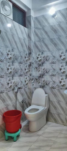 Bathroom, Hotel Ganga Sagar, Uttarkashi