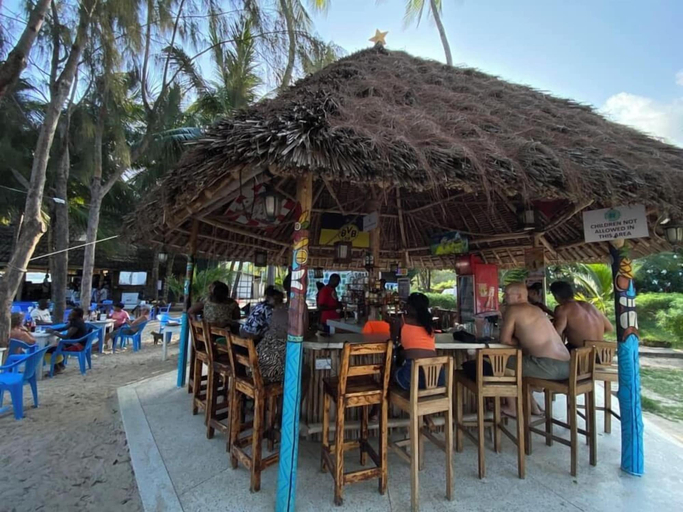 Food & Drinks 5, The New Big Tree Beach Resort, Kisauni