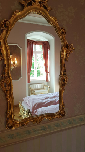 Bedroom 4, Schloss Sennfeld - Hotel & Restaurant & Veranstaltungsort, Neckar-Odenwald-Kreis