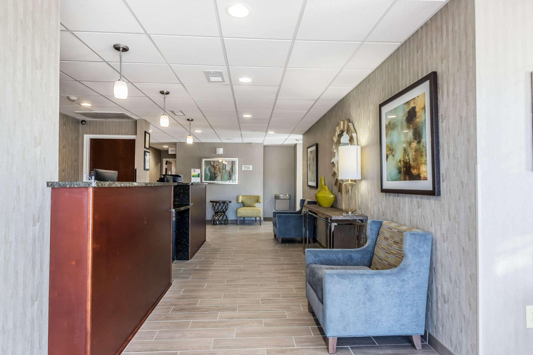 Public Area 2, Quality Inn Pleasant Ville, Robertson
