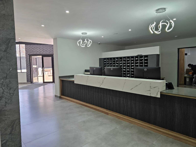 Others 5, The Lakewood Hotel, City of Johannesburg