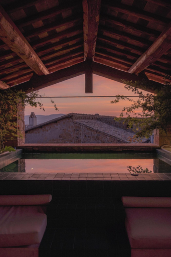 Exterior & Views 2, Palazzo Petrvs, Terni