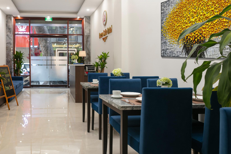Public Area, Queen Cafe Hotel, Hoàn Kiếm