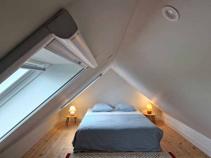 Bedroom 2, Holiday Home in Plougasnou near Guerzit Beach, Finistère