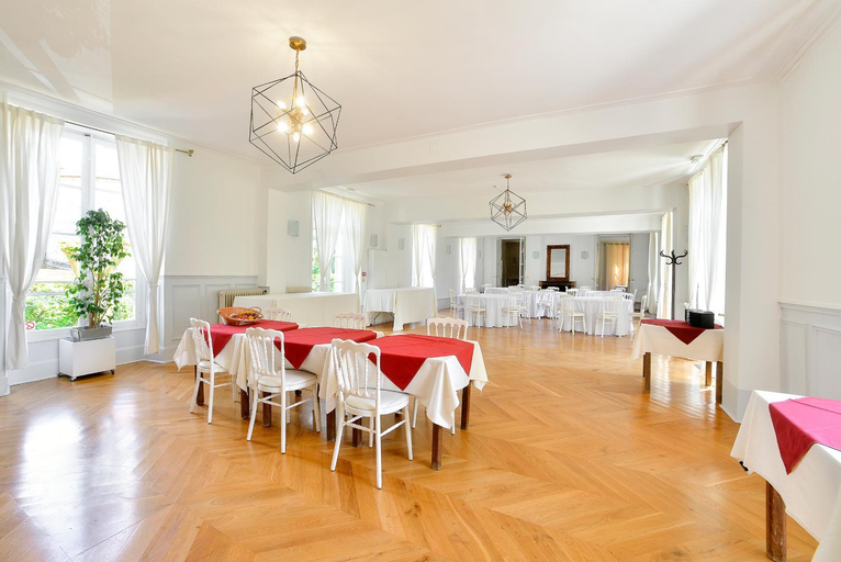 Food & Drinks, Hotellerie Nouvelle de Villemartin, Essonne