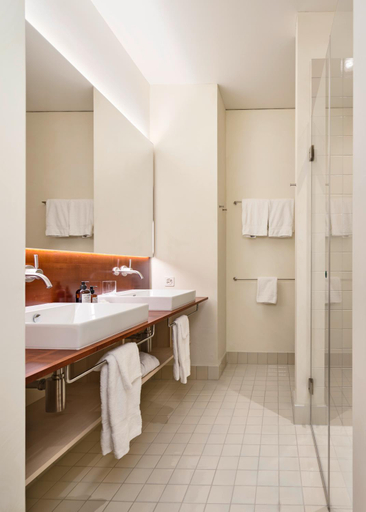 Bathroom 5, Hotel Maistra 160, Maloja
