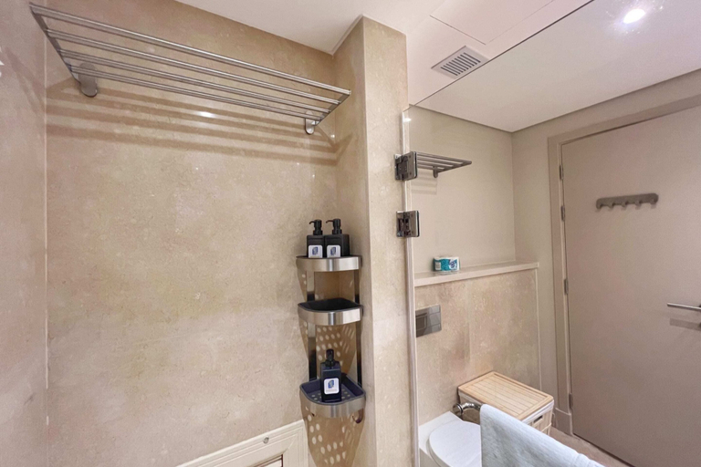 Bathroom 4, Xuru Stays I Sparky & Summery 2 BDR @ Mangroovy Free Beach & Pool Access, Al-Ghurdaqah 2