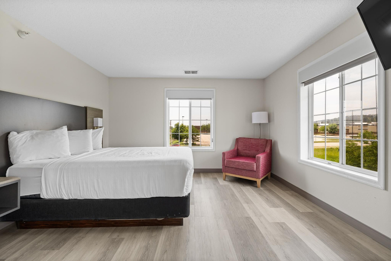 Bedroom 4, GrandStay Residential Suites - Rapid City, Pennington