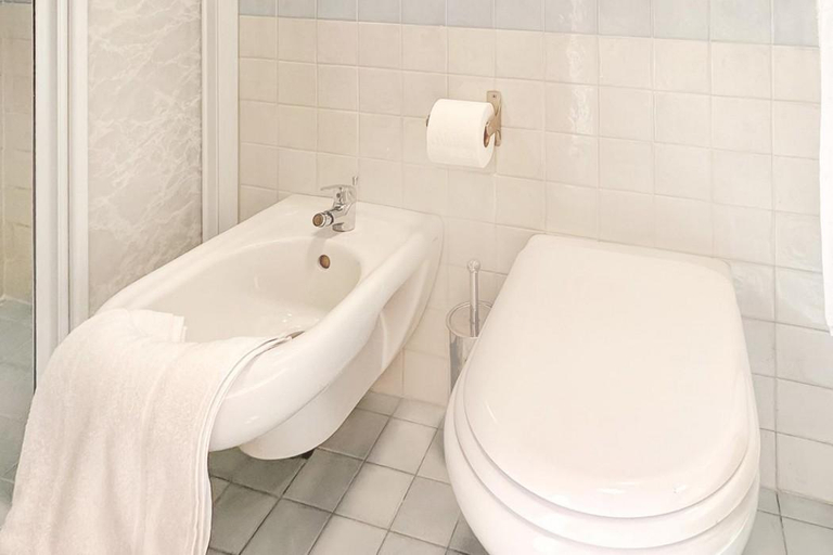 Bathroom 5, Lime Hotel, Rimini