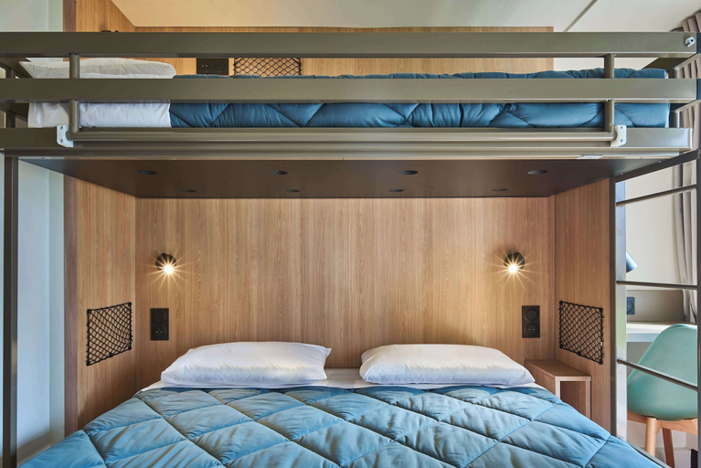 Bedroom 3, Premiere Classe Valenciennes Sud - Rouvignies, Nord