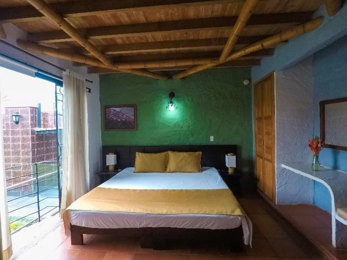 Bedroom 2, Finca Hotel La Quinta Porra, Calarcá