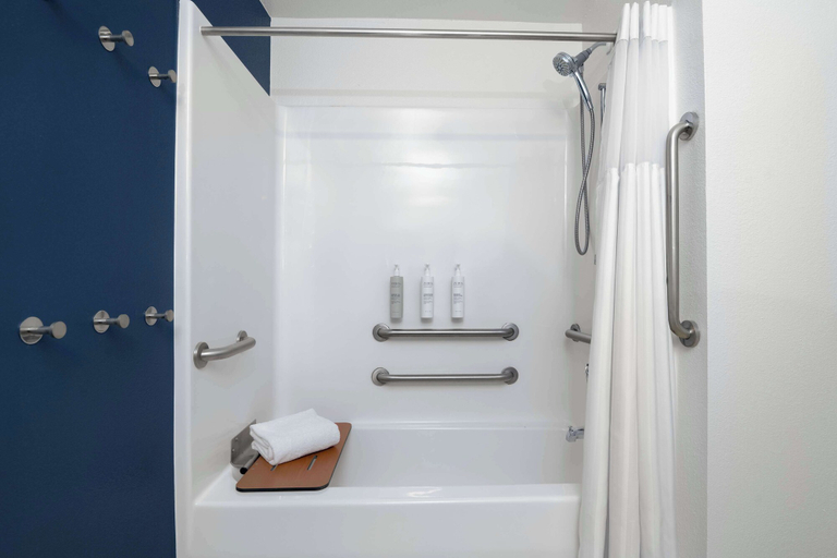 Bathroom 4, Spark by Hilton Orangeburg, Orangeburg