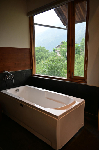 Bathroom 4, Rigzin House by Meghsparsh Resorts, Kullu