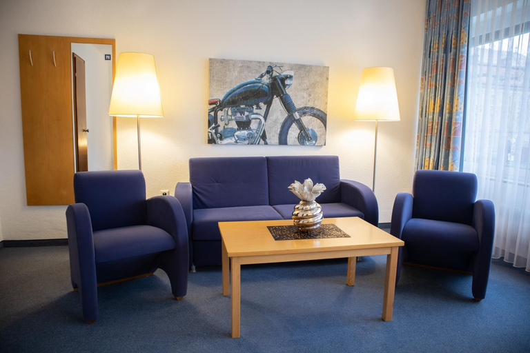 Others 3, Park Hotel, Schweinfurt