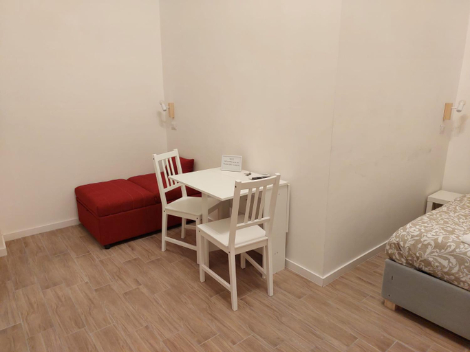 Bedroom 2, Residence e appartamenti Bausan, Napoli