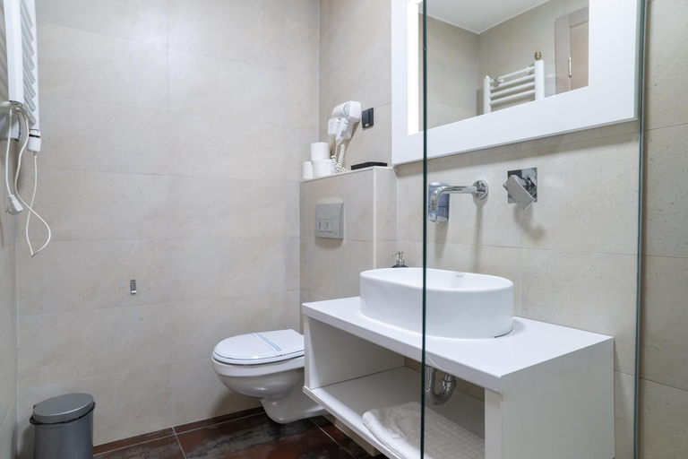 Bathroom 4, Hotel Passport, Belgrade