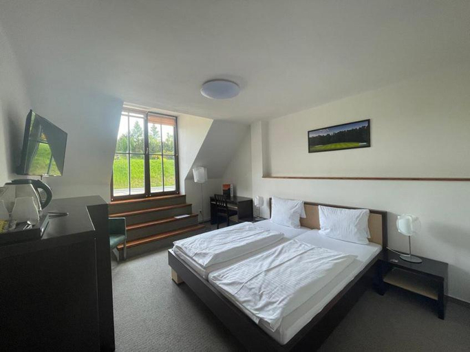 Bedroom 2, Wellness Hotel Svachovka, Český Krumlov