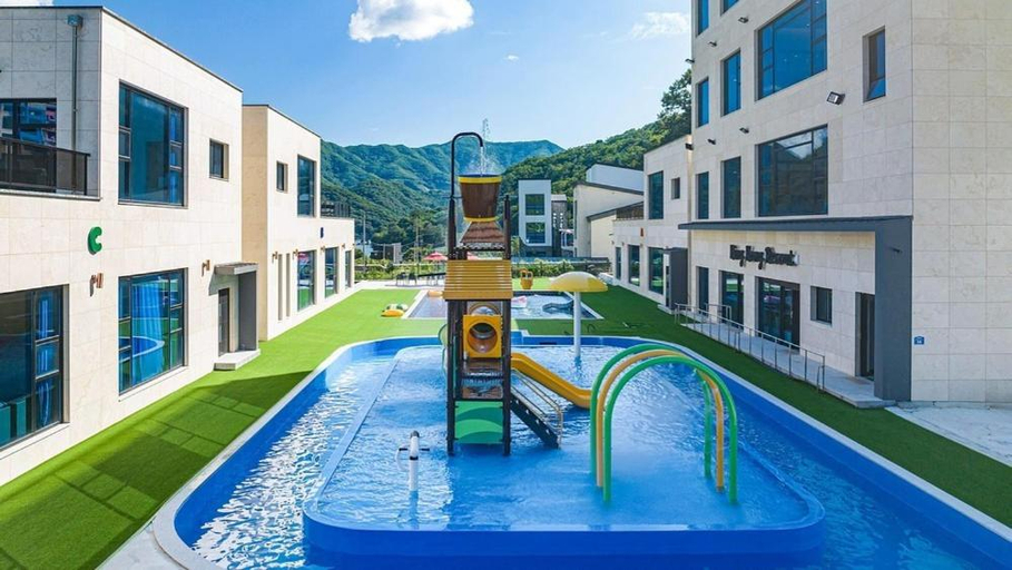 Sport & Beauty 2, Gapyeong Tinkerbell Kids Pool Villa(가평 팅커벨 키즈 풀빌라 ), Gapyeong
