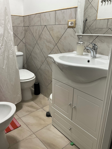 Bathroom, Giocla, Frosinone