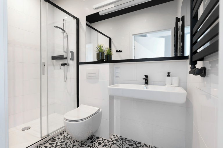 Bathroom 4, Liv'Inn Aparthotel, Kraków City