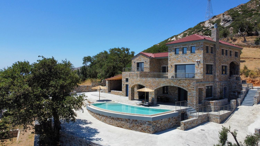 Exterior view 3, Drys Villas Mekoynida, Central Greece