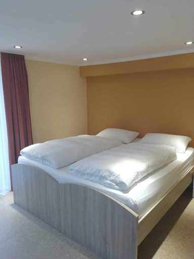 Bedroom 4, Hotel Waldblick, Schwarzwald-Baar-Kreis