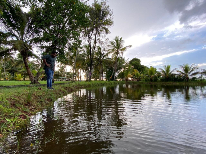 Others 3, Lake Vechoor Villas, Kottayam