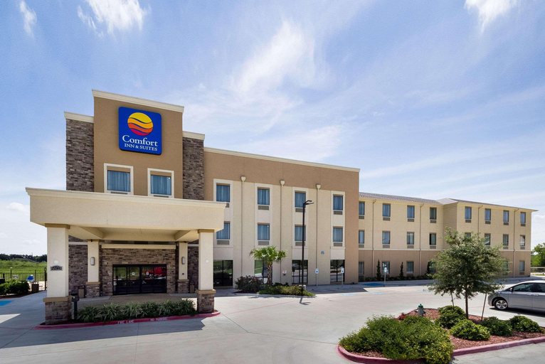 Exterior & Views 2, Comfort Inn & Suites Victoria North, Victoria