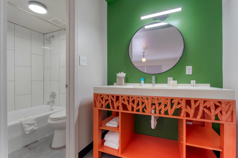 Bathroom 8