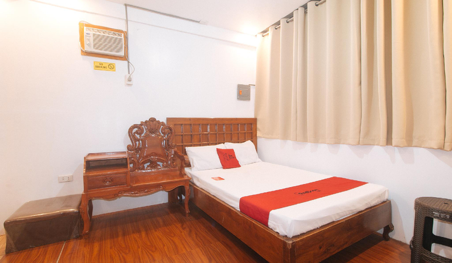 Bedroom 5, RedDoorz @ Prince Hotel near NAIA T1 , Pasay City