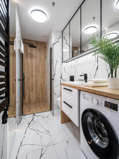 Others 3, Wola Tower Deluxe Separate Bedroom with Free Garage - by Perfect Apart, Warsaw