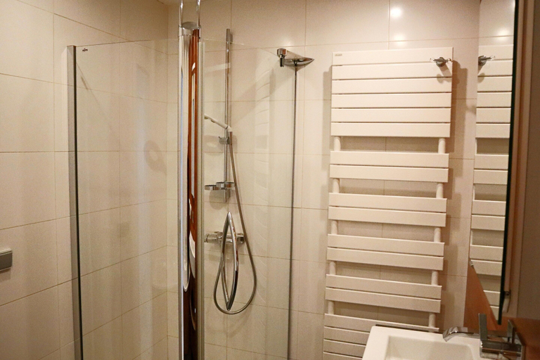 Bathroom 3, Apartment in Nieuwpoort Near the Marina, West-Vlaanderen